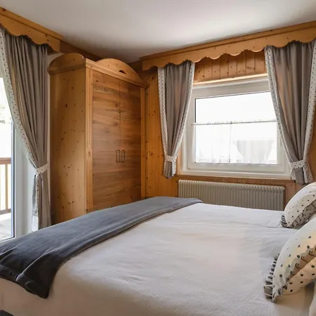 Aurora Hotel Canazei