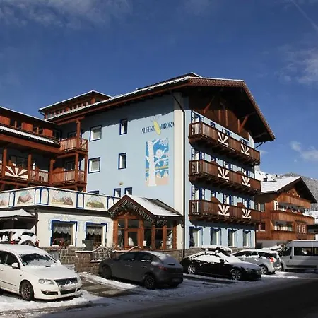 Aurora Hotel 2*