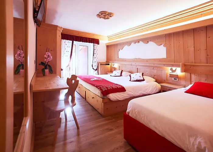 Aurora Hotel Canazei